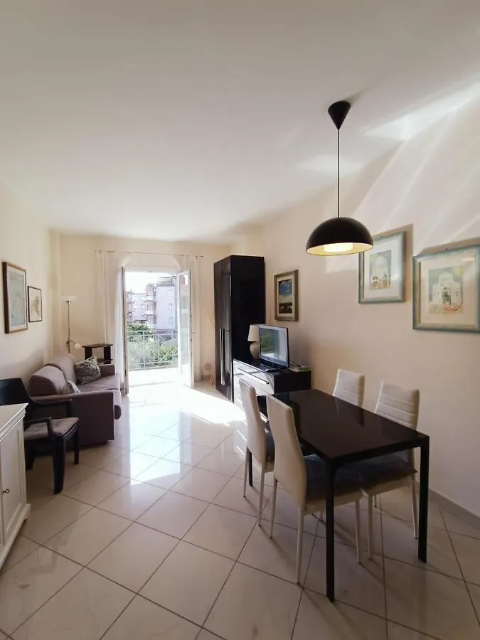 Apartment Palace Britannique Love And Magic In Bordighera
